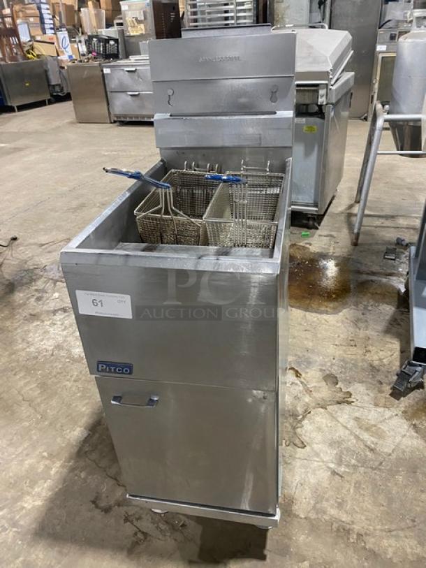 Pitco Commercial Stainless Steel Natural Gas Powered Deep Fat Fryer! With Back Splash & Basket Hanger! With Fryer Baskets! Model: 35C SN: G15AC081119! On Legs! - Image 1 of 8
