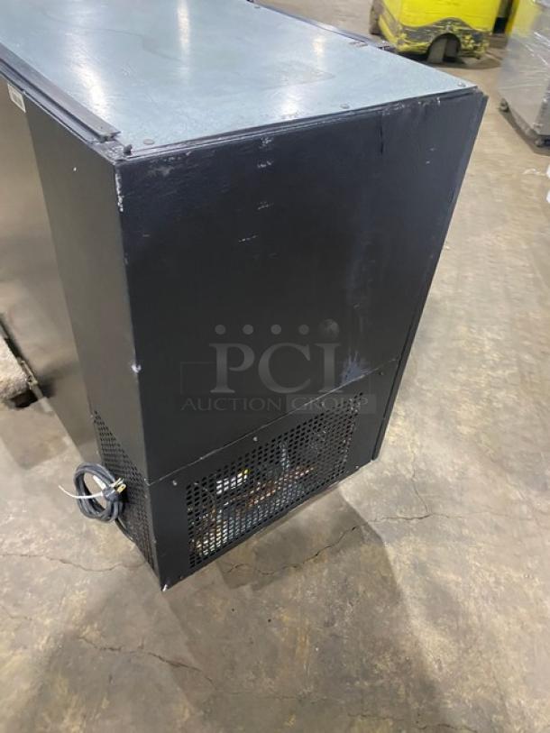True Commercial Black Triple Glass Door Refrigerated Back Bar Cooler! With Black Poly Coated Wire Racks! Model: TBB-24GAL-72G-LD SN: 8633826! 115V 1 Phase! - Image 4 of 8