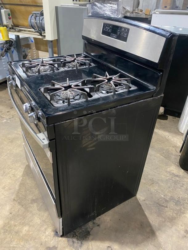 Amana Commercial Stainless Steel/Black Coated Natural Gas Powered Free-Standing 4 Burner Range & Oven Combo! With Wire Oven Racks! - Image 2 of 10