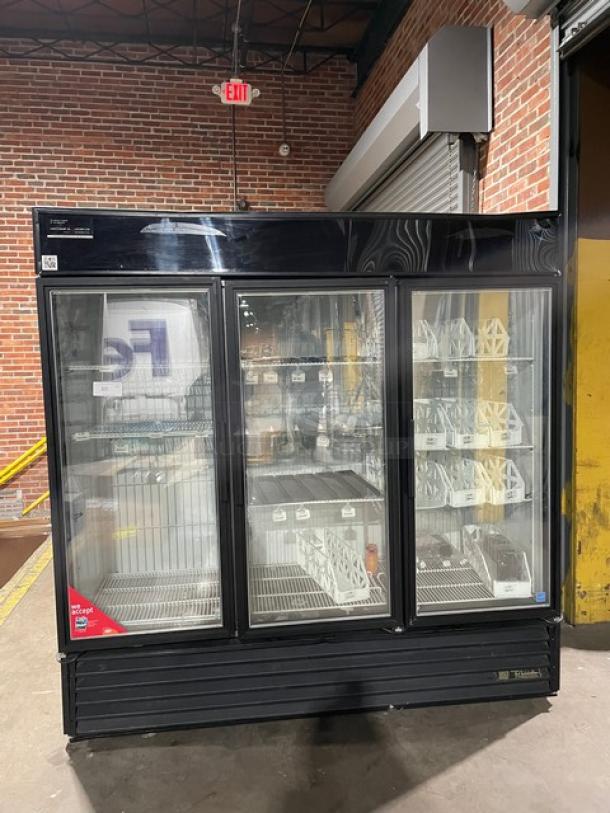 True Commercial Black Triple Glass Swing Door Reach In Freezer Merchandiser! Energy Star Certified! With Poly Coated Wire Racks! Model: GDM-72F-LD SN: 8013562! 115/208-230V 1 Phase! - Image 1 of 8