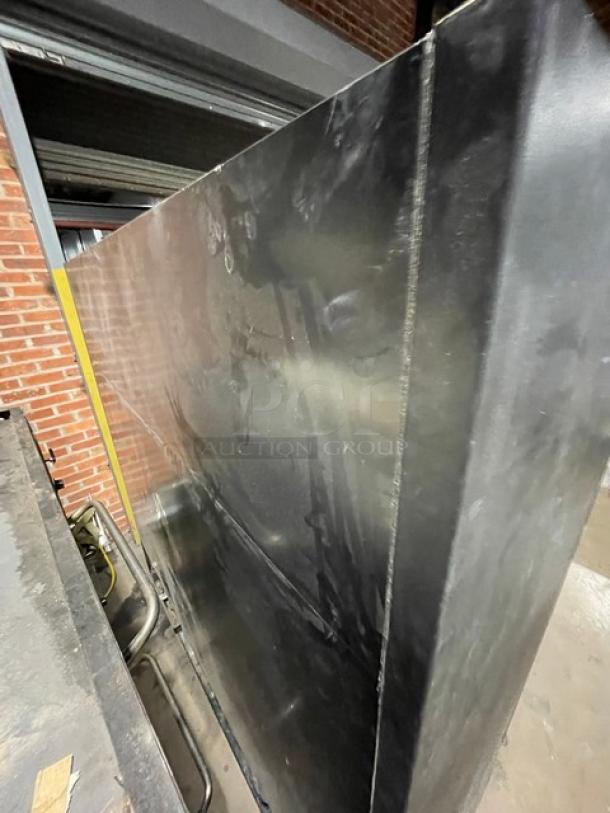 True Commercial Black Triple Glass Swing Door Reach In Freezer Merchandiser! Energy Star Certified! With Poly Coated Wire Racks! Model: GDM-72F-LD SN: 8013562! 115/208-230V 1 Phase! - Image 4 of 8
