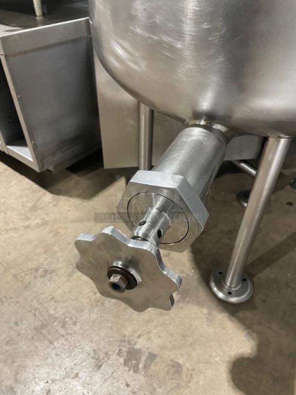 WOW! Cleveland Range Commercial Stainless Steel Self-Contained Natural Gas Powered 40LB Stationary Steam Kettle! With Faucet! Model: KGL-40 SN: WT2697-93E-01! On Legs! - Image 6 of 11