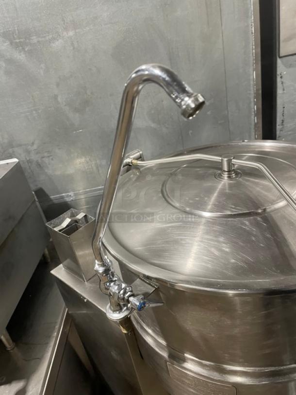 WOW! Cleveland Range Commercial Stainless Steel Self-Contained Natural Gas Powered 40LB Stationary Steam Kettle! With Faucet! Model: KGL-40 SN: WT2697-93E-01! On Legs! - Image 7 of 11