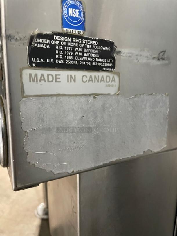 WOW! Cleveland Range Commercial Stainless Steel Self-Contained Natural Gas Powered 40LB Stationary Steam Kettle! With Faucet! Model: KGL-40 SN: WT2697-93E-01! On Legs! - Image 10 of 11