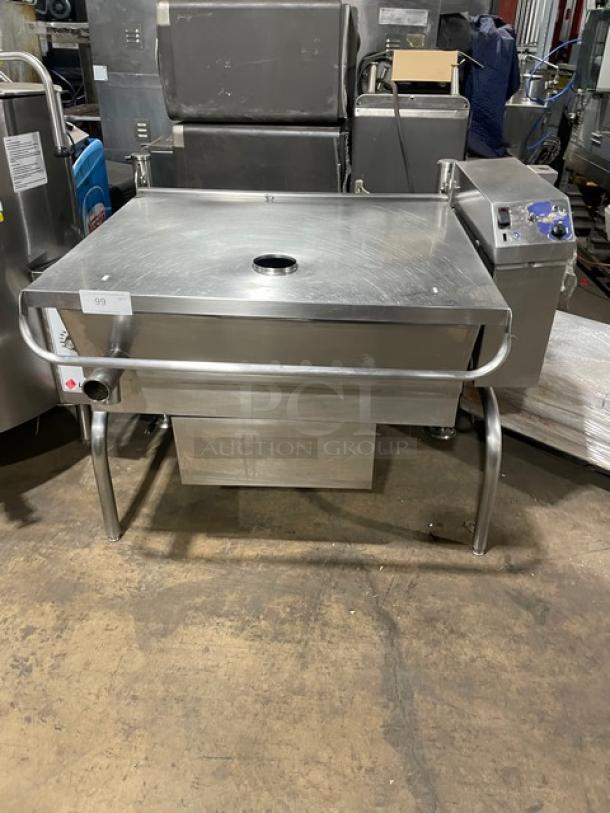 AMAZING! Cleveland Range Commercial Stainless Steel Natural Gas Powered Tilted Braising Pan/Ultra Tilt Skillet! On Legs! - Image 1 of 9