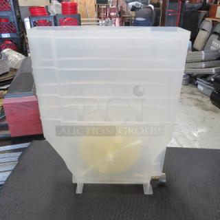 Poly Holder. 3XBID