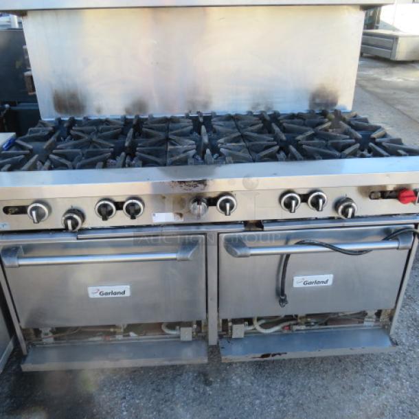 One Garland 10 Burner Natural Gas Range With SS Over Shelf On Casters. - Image 2 of 4