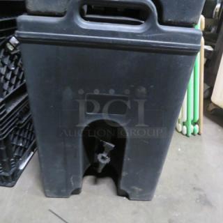 One Cambro 11.75 Gallon Insulated Portable Drink Dispenser. Model# 1000LCD.