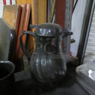 One Black Swirl Server.