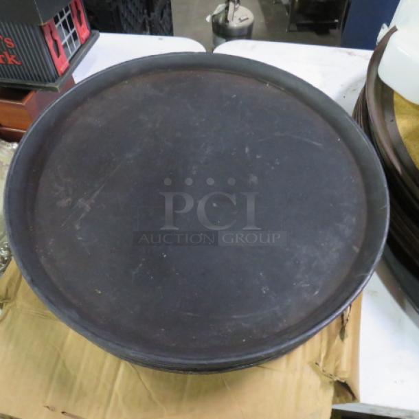 NEW 14 Inch Cambro Waitress Tray. 6XBID - Image 1 of 1