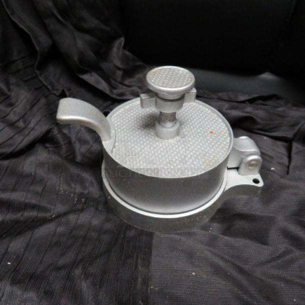 One Hamburger Press. - Image 1 of 1