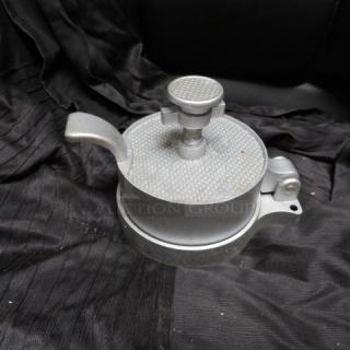 One Hamburger Press.