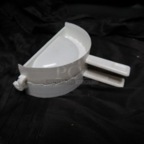 One Pastry Cutter. - Image 1 of 1