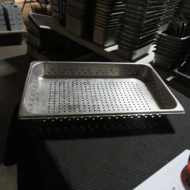 Full Size 2.5 Inch Perforated Hotel Pan. 4XBID - Image 1 of 1