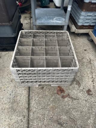 One Beige 16 Hole Dishwasher Rack.
