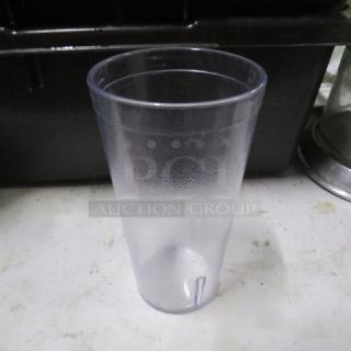 One Lot Of 25 Carlisle 20oz Clear Tumblers.