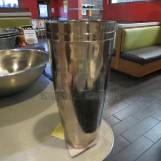 Mixing Glass. 3XBID