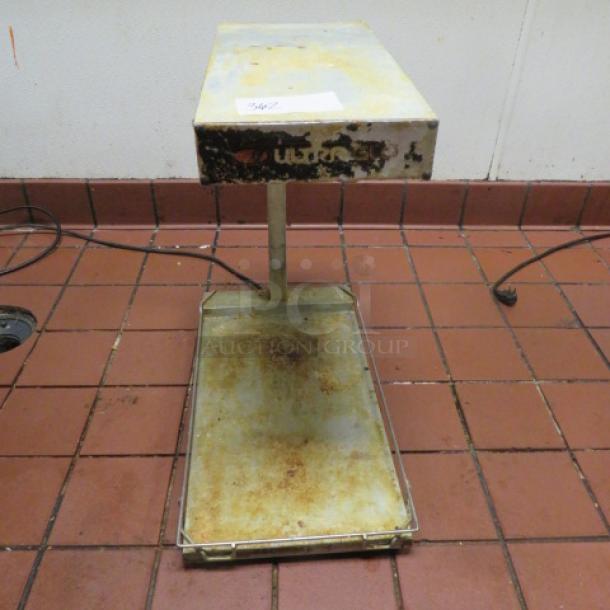 One Ultra Glo Food Warmer. - Image 1 of 1