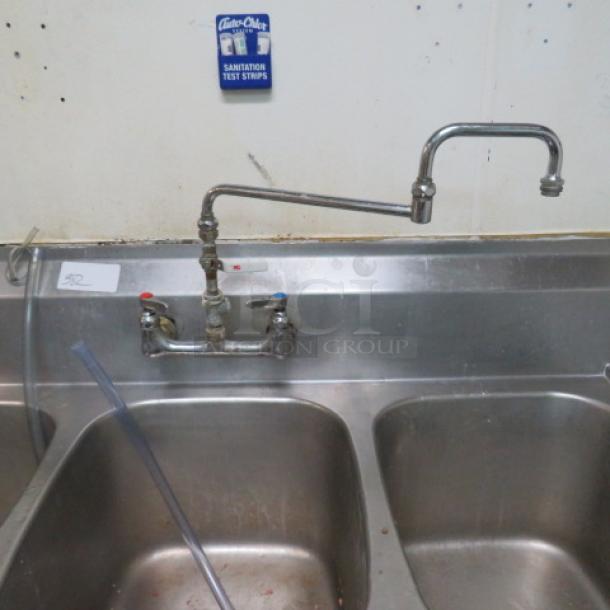 One Stainless Steel 3 Compartment Sink With R/L Drain Boards, Faucet And Back Splash. 90X25.5X44.5 - Image 2 of 2