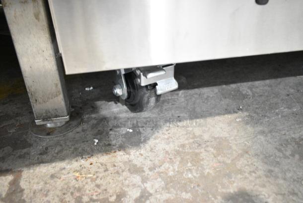 BRAND NEW SCRATCH AND DENT!  2024 Avantco 178CBE72HC Stainless Steel Commercial 4 Drawer Chef Base on Commercial Casters. 115 Volts, 1 Phase. Tested and Working! - Image 3 of 8