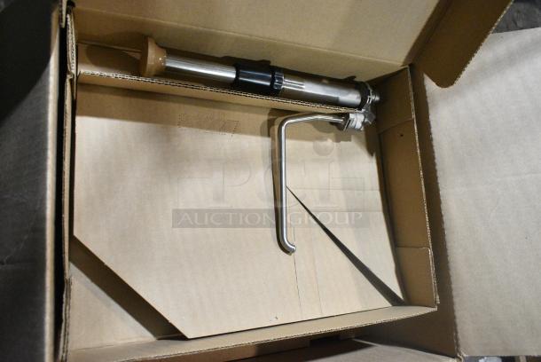 BRAND NEW SCRATCH AND DENT! Server 85899 1 1/2 gal Hot Fudge Warmer - 1/8 oz Increments - Image 5 of 9