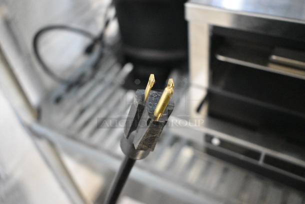 BRAND NEW SCRATCH AND DENT! Merco Stainless Steel Commercial Countertop Dedicated Holding Bin. 115 Volts, 1 Phase. Tested and Working! - Image 5 of 5