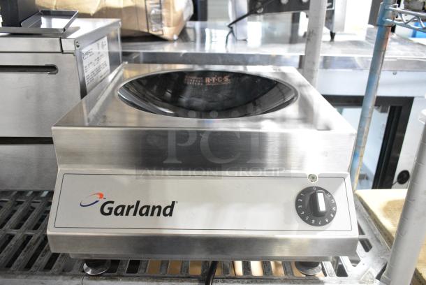 BRAND NEW SCRATCH AND DENT! Garland SH/WO 3500 Stainless Steel Commercial Countertop Single Burner Induction Wok Range. 208 Volts, 1 Phase. - Image 1 of 6