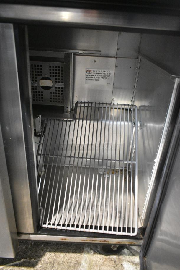 2019 True TSSU-36-08-HC Stainless Steel Commercial Sandwich Salad Prep Table Bain Marie Mega Top on Commercial Casters. 115 Volts, 1 Phase. Tested and Working! - Image 8 of 10