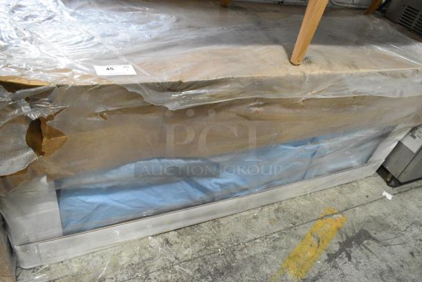 BRAND NEW SCRATCH AND DENT! Wooden Single Sided Bench w/ Gray Seat Cushions. Stock Picture Used. - Image 4 of 4