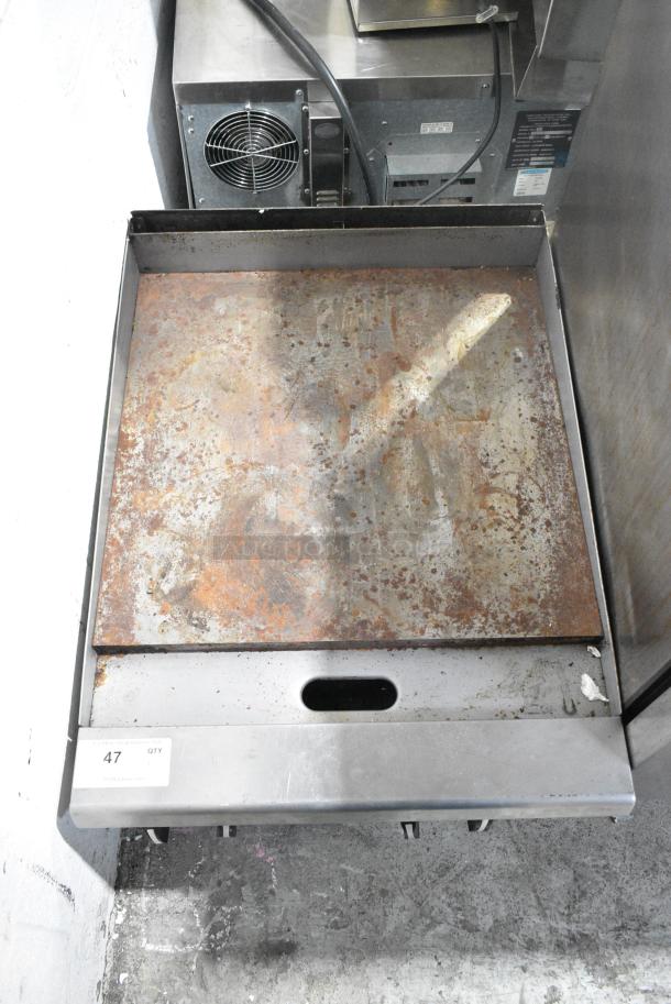 Garland Stainless Steel Commercial Countertop Natural Gas Powered Flat Top Griddle. - Image 4 of 5