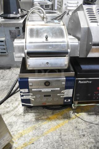 Electrolux HSPPUSAT Stainless Steel Commercial Countertop Electric Powered Panini Press. 208 Votls, 1 Phase.