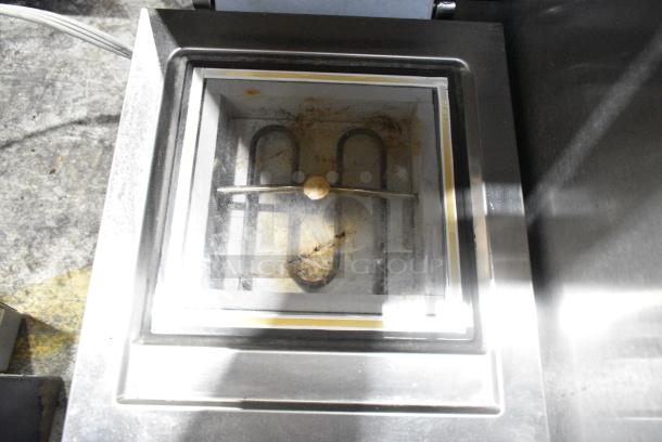 Electrolux HSPPUSAT Stainless Steel Commercial Countertop Electric Powered Panini Press. 208 Volts, 1 Phase. - Image 4 of 7