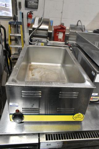 Qualite RDFW-1200NP Stainless Steel Commercial Countertop Food Warmer. 120 Volts, 1 Phase. Tested and Working!