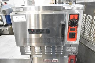 Vulcan C24EA3 Stainless Steel Commercial Electric Powered Single Deck Steam Cabinet. 208/240 Volts, 1/3 Phase.