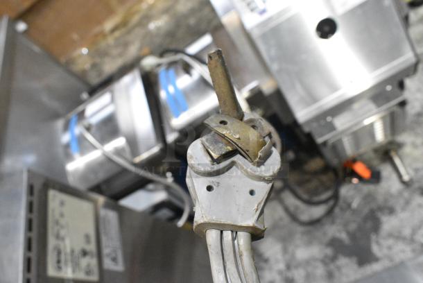 BunnOMatic Stainless Steel Commercial Countertop Coffee Urn. No Lids. - Image 7 of 8