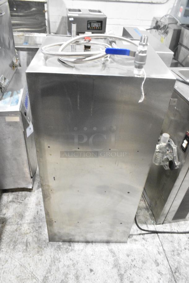 Stainless Steel Commercial Unit. Appears to be a Liquid Transfer, Possibly for Fryer Oil - Image 4 of 6