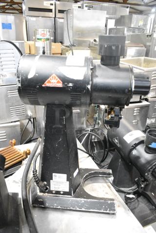 Mahlkonig EK43/12 Metal Commercial Countertop Black Allround Coffee Bean Grinder Base. 115 Volts, 1 Phase. Tested and Working!
