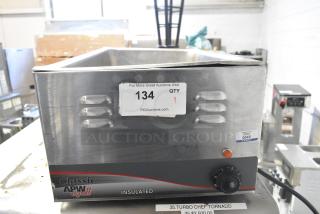 APW Wyott W-3Vi Stainless Steel Commercial Countertop Food Warmer. 120 Volts, 1 Phase. Tested and Working!