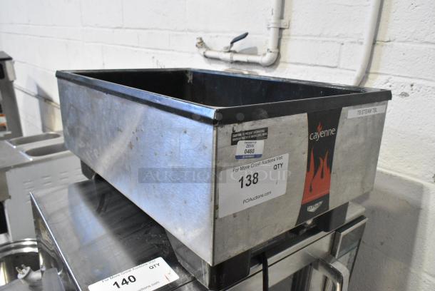 Vollrath 1001 Stainless Steel Commercial Countertop Food Warmer. 120 Volts, 1 Phase. Tested and Working! - Image 2 of 4