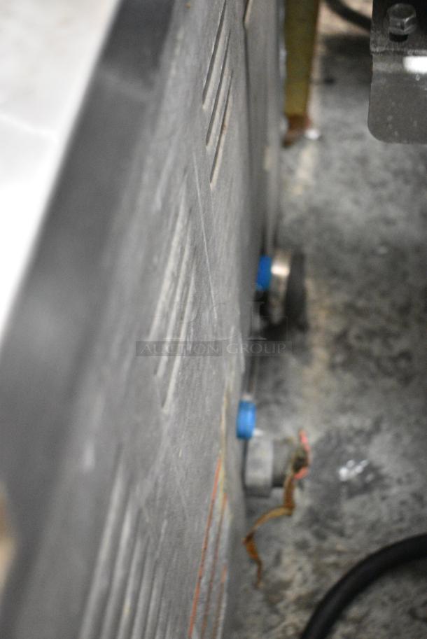 Vulcan C24EA3 Stainless Steel Commercial Countertop Steam Cabinet. 208/240 Volts, 1/3 Phase. - Image 5 of 6