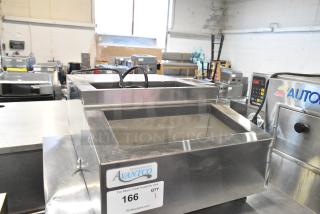 Avantco Stainless Steel Commercial Countertop Refrigerated Rail. 115 Volts, 1 Phase. Tested and Working!