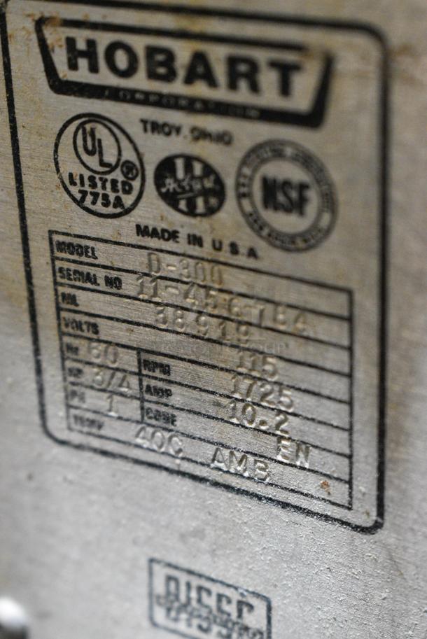Hobart D-300 Metal Commercial Floor Style 30 Quart Planetary Dough Mixer. 115 Volts, 1 Phase. Tested and Working! - Image 5 of 6