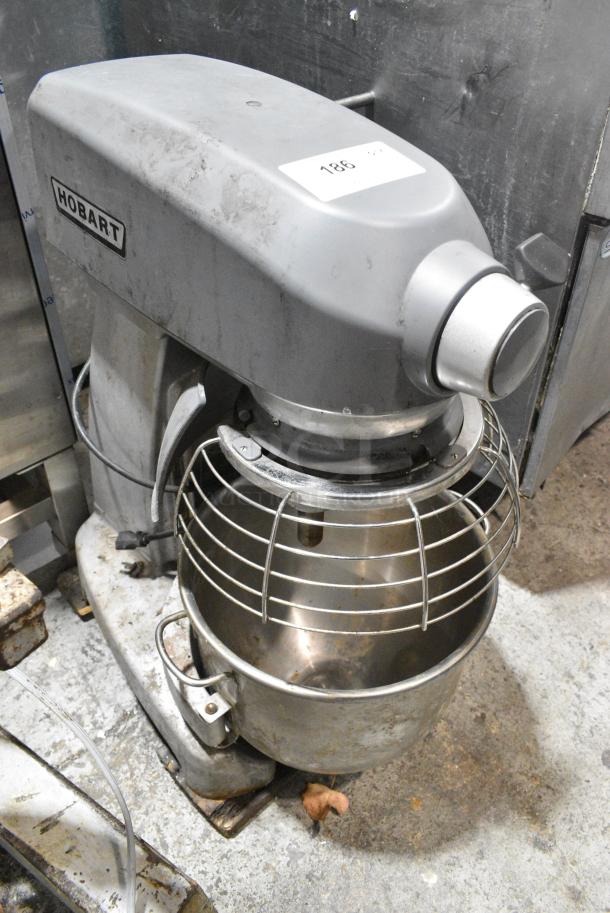 Hobart Legacy HL200 Metal Commercial Countertop 20 Quart Planetary Dough Mixer w/ Metal Mixing Bowl and Bowl Guard. 100-120 Volts, 1 Phase. Tested and Does Not Power On - Image 2 of 5