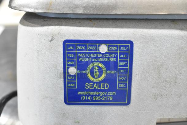 Hobart Quantum Metal Countertop Scale. 120 Volts, 1 Phase. Cannot Test - Unit Trips Breaker - Image 4 of 5