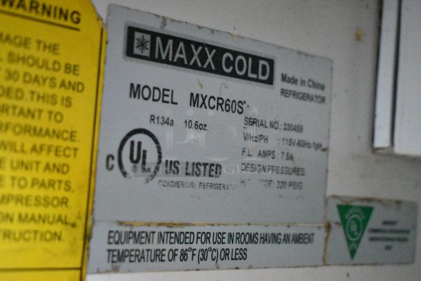 Maxx Cold MXCR60S Stainless Steel Commercial Sandwich Salad Prep Table Bain Marie. 115 Volts, 1 Phase. Tested and Working! - Image 4 of 6
