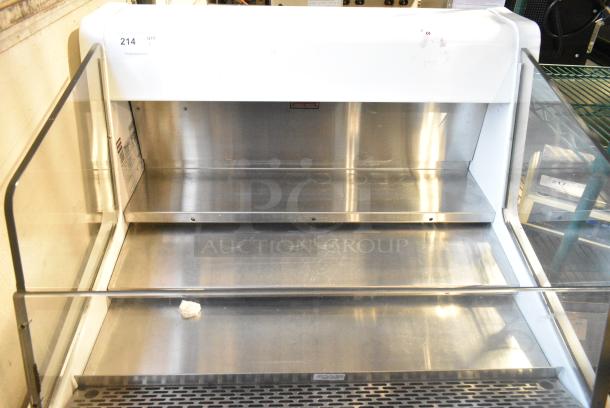 True THAC-36 Metal Commercial Open Grab N Go Merchandiser. 115 Volts, 1 Phase. Tested and Powers On But Does Not Get Cold - Image 2 of 4