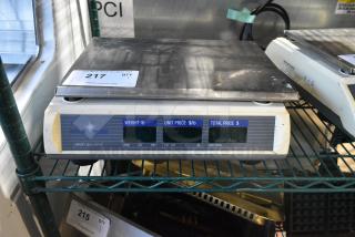 Mettler Toledo 8433 Metal Countertop Scale. Tested and Working!