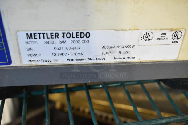 Mettler Toledo 8433 Metal Countertop Scale. Tested and Working! - Image 4 of 4