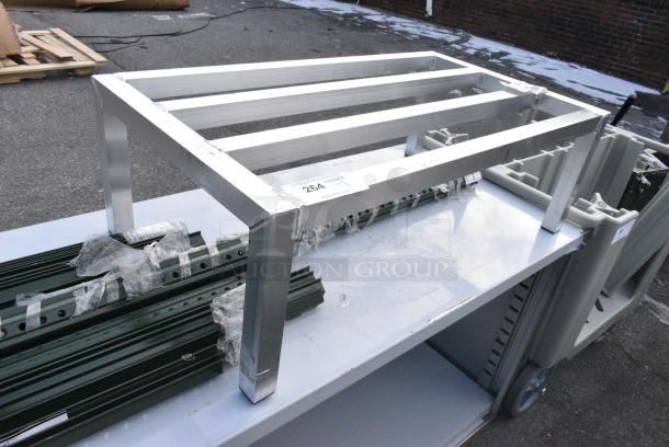 BRAND NEW SCRATCH AND DENT! Channel ADE2036 36" x 20" x 12" Heavy-Duty Tubular Style Aluminum Dunnage Rack - 2000 lb. Capacity - Image 1 of 3