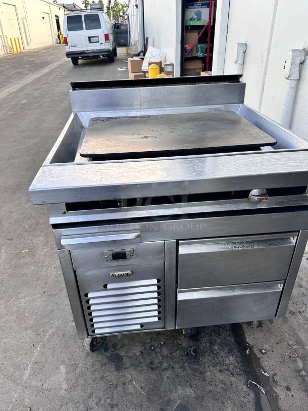 Excellent Jade Commercial 36" Gas Griddle With Refrigerated Chef Base 120volt Tested and Working! - Image 3 of 8